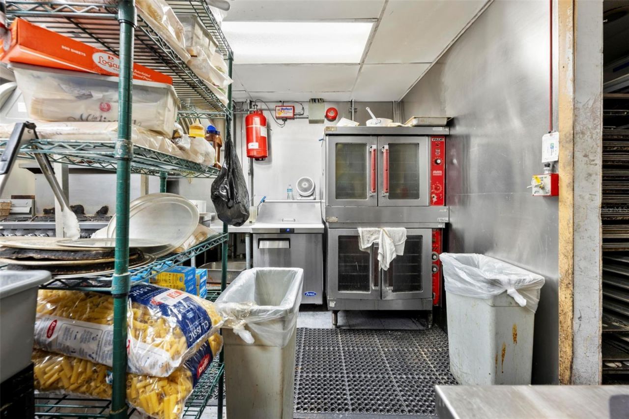 7390 Shoal Line Boulevard , Weeki Wachee, FL 34607 Photo