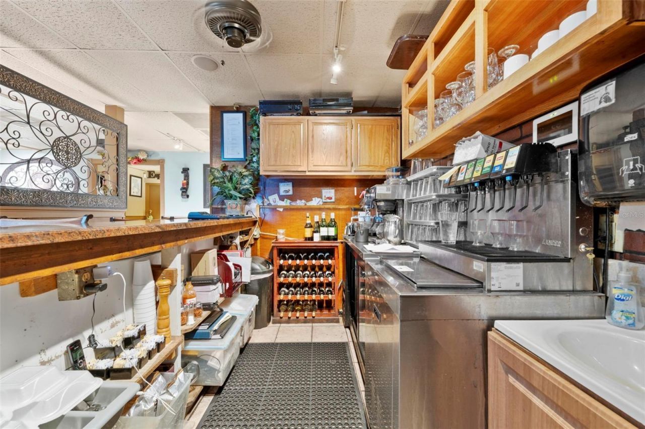 7390 Shoal Line Boulevard , Weeki Wachee, FL 34607 Photo