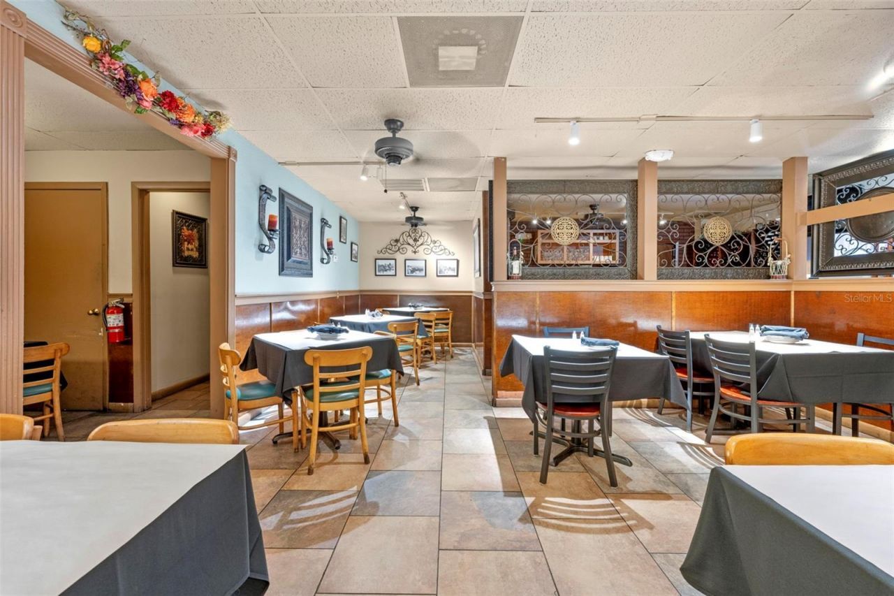 7390 Shoal Line Boulevard , Weeki Wachee, FL 34607 Photo