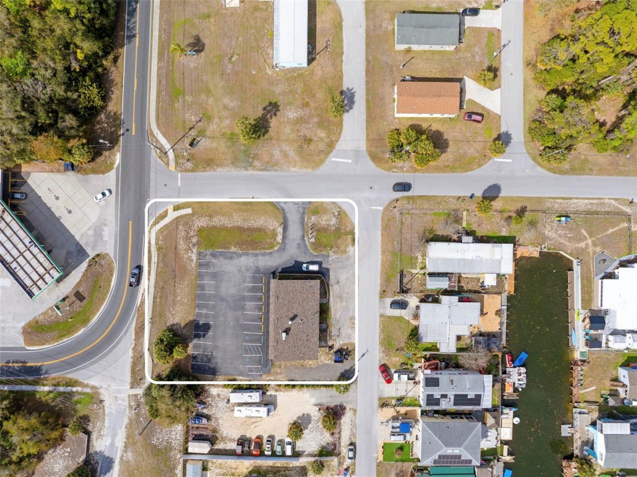 7390 Shoal Line Boulevard , Weeki Wachee, FL 34607 Photo