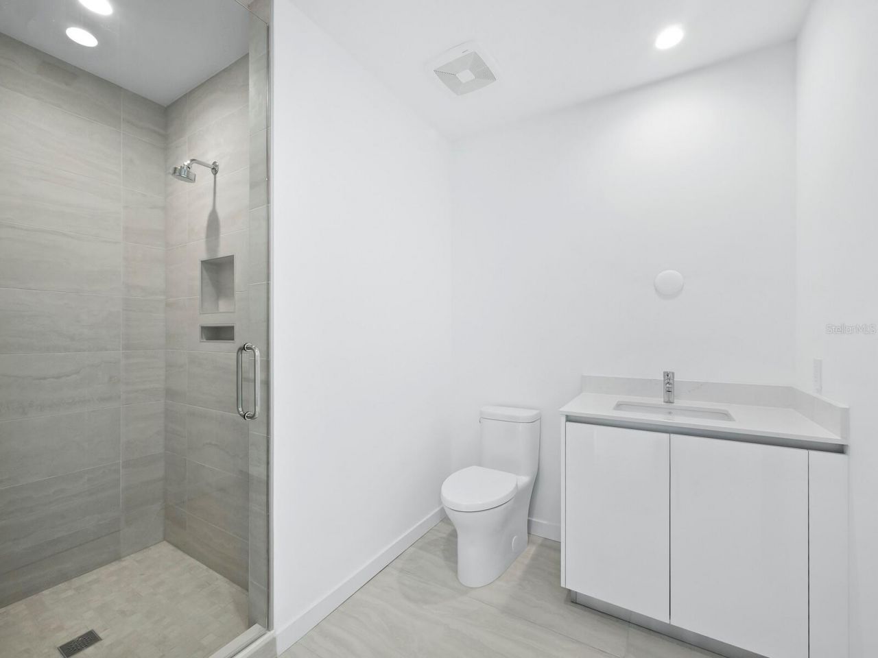 301 Quay Commons , Unit 1409, Sarasota, FL 34236 Photo