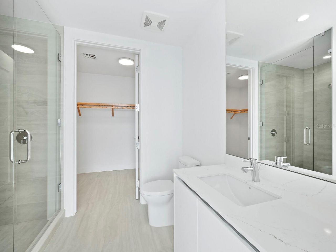 301 Quay Commons , Unit 1409, Sarasota, FL 34236 Photo