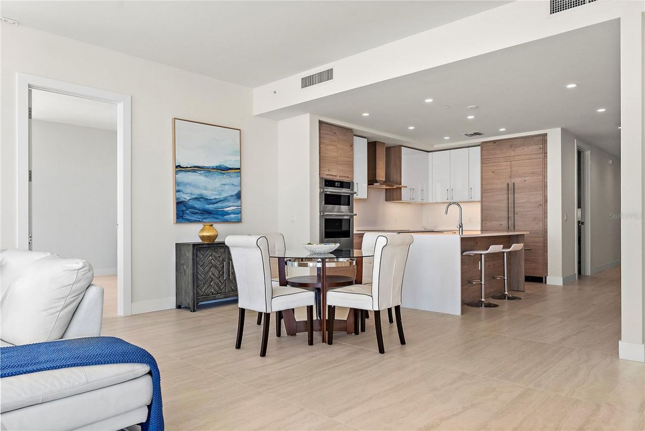 301 1st Street S, Unit 1607, Saint Petersburg, FL 33701 Photo