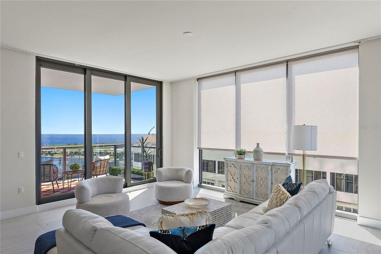 301 1st Street S, Unit 1607, Saint Petersburg, FL 33701 Photo