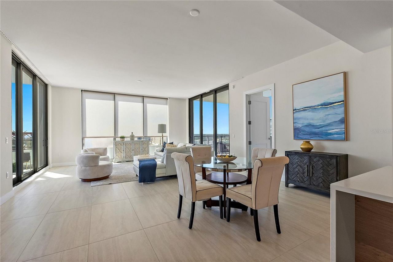 301 1st Street S, Unit 1607, Saint Petersburg, FL 33701 Photo