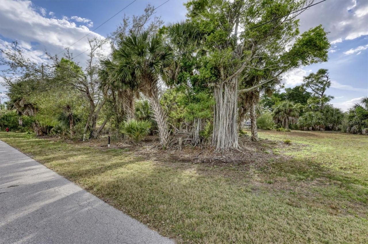 3015 Banyan Way, Punta Gorda, FL 33950 Photo