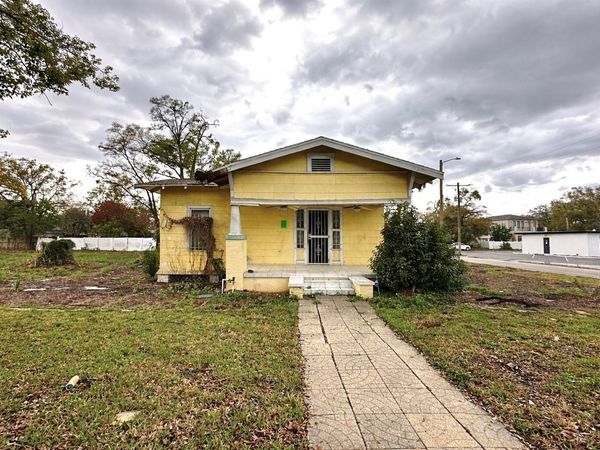 3210 N TAMPA STREET , TAMPA, FL 33603