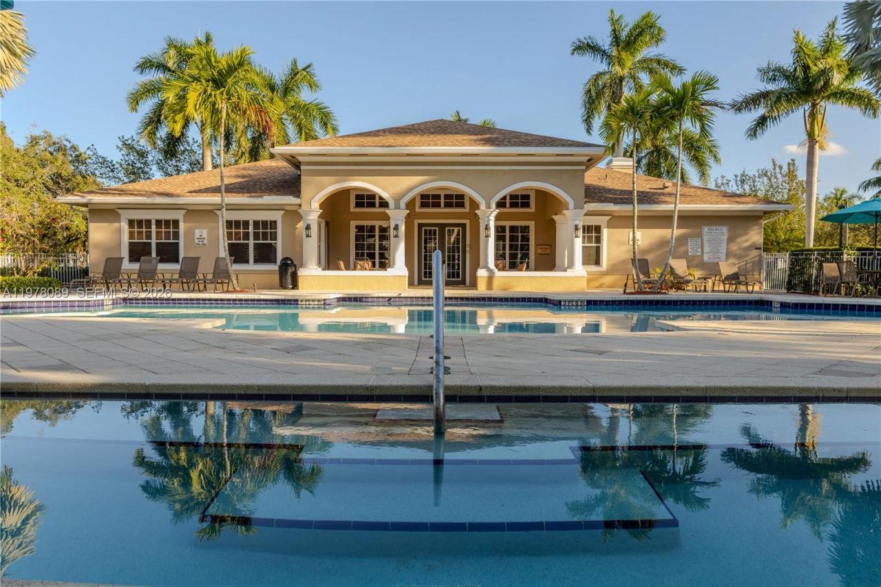 6386 Emerald Dunes Dr , Unit 102, West Palm Beach, FL 33411 Photo