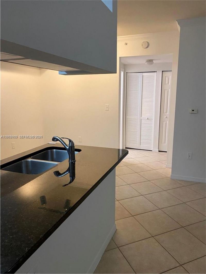 6386 Emerald Dunes Dr , Unit 102, West Palm Beach, FL 33411 Photo