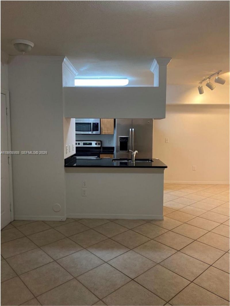 6386 Emerald Dunes Dr , Unit 102, West Palm Beach, FL 33411 Photo