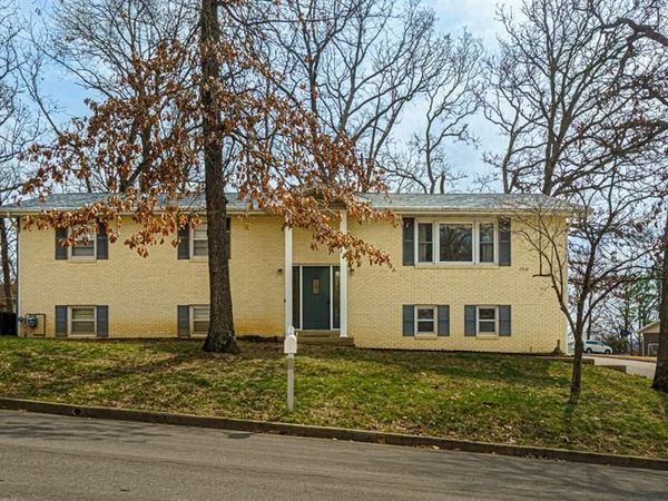 1316 Eastwood Drive, Rolla, MO 65401