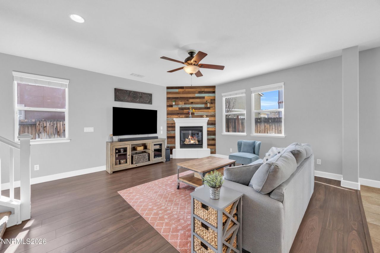 2085 Black Sand Drive, Reno, NV 89521 Photo