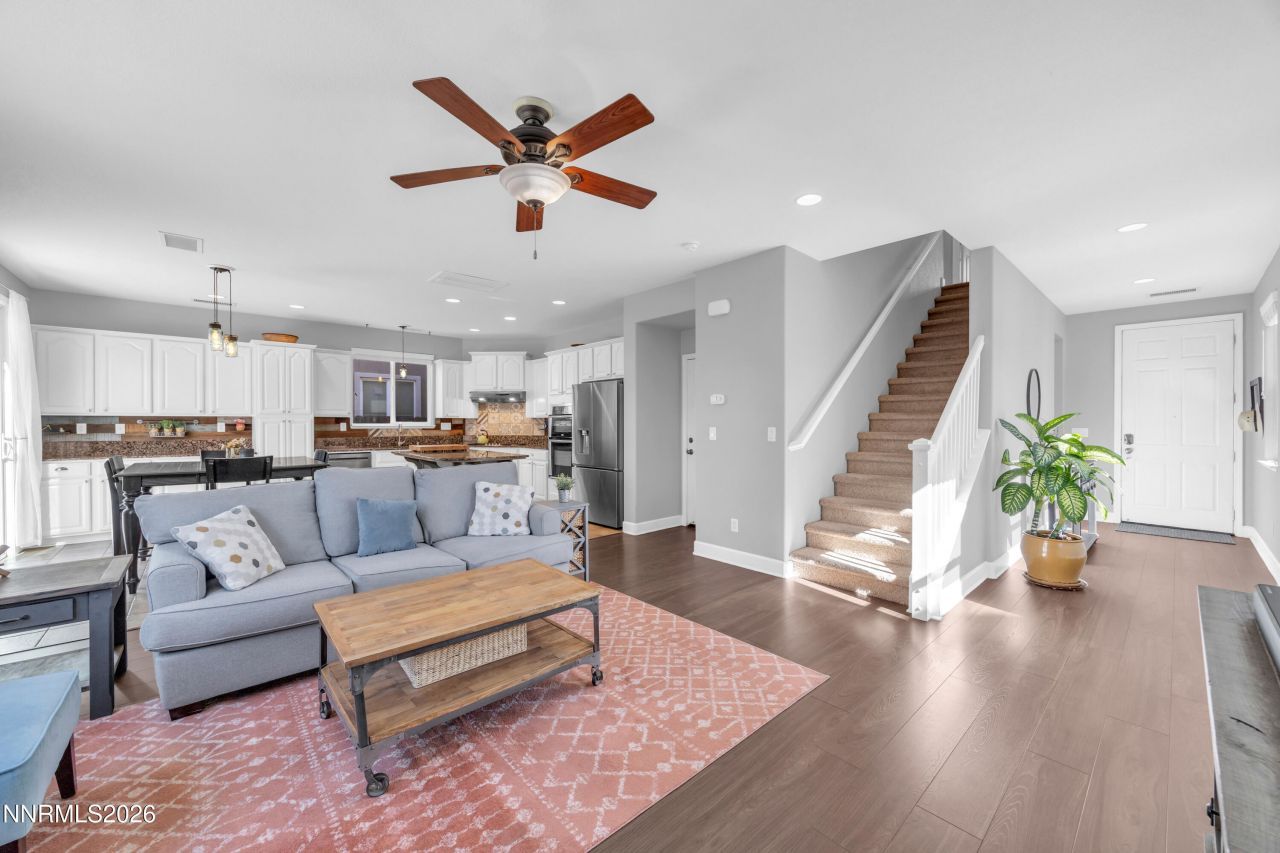 2085 Black Sand Drive, Reno, NV 89521 Photo