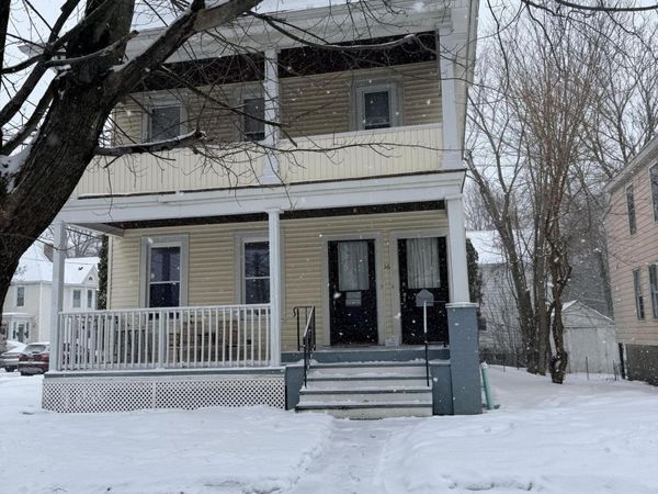 16 Blakely Court, Unit 1, Troy, NY 12180