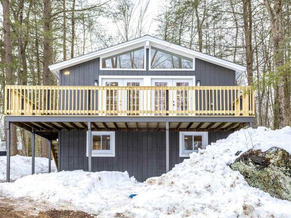 8 King Arthur Drive, Farmington, NH 03835