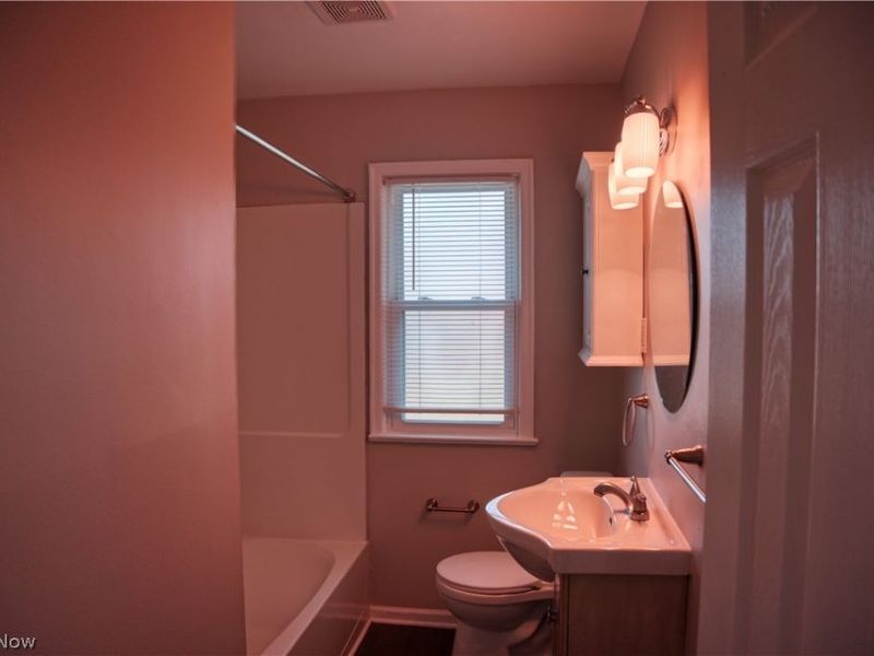 9272 W Ridgewood Drive, Parma Heights, OH 44130 Photo 12