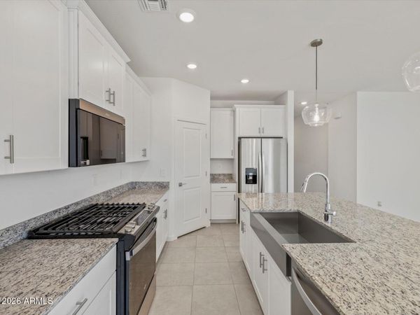 17620 W WOODLANDS Avenue, Goodyear, AZ 85338