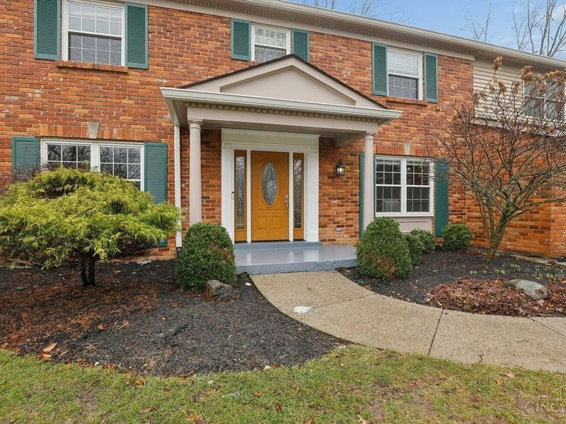 8165 Millview Drive, Sycamore Township, OH 45249 Photo 3