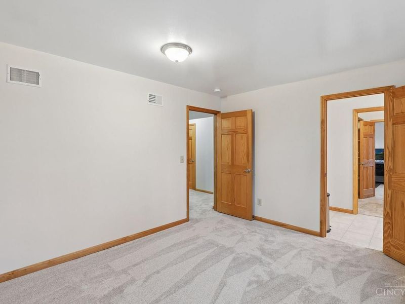 8165 Millview Drive, Sycamore Township, OH 45249 Photo 32