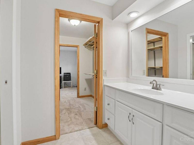 8165 Millview Drive, Sycamore Township, OH 45249 Photo 38