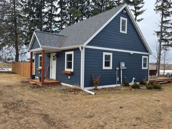 125 State Road 48 , Cumberland, WI 54829