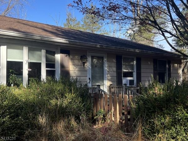 94 Warford Rd, Kingwood, NJ 08825