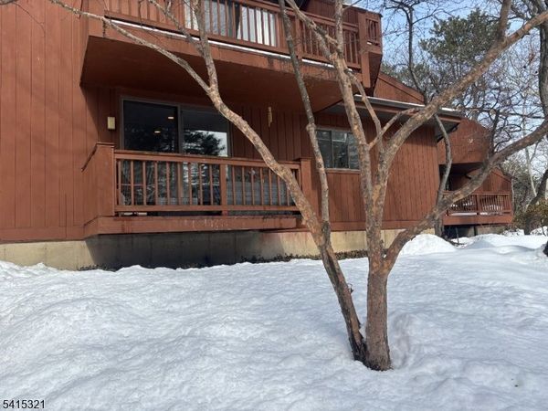 497 Teal Plz, Secaucus, NJ 07094