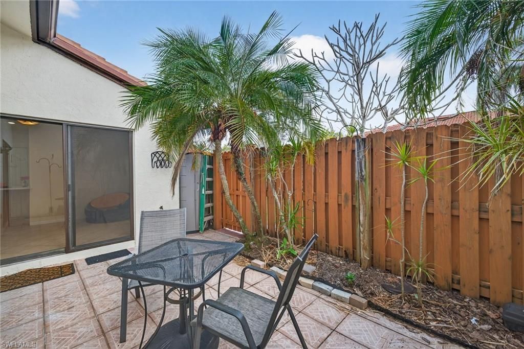 1414 Park Shore Cir , Unit 2, Fort Myers, FL 33901 Photo