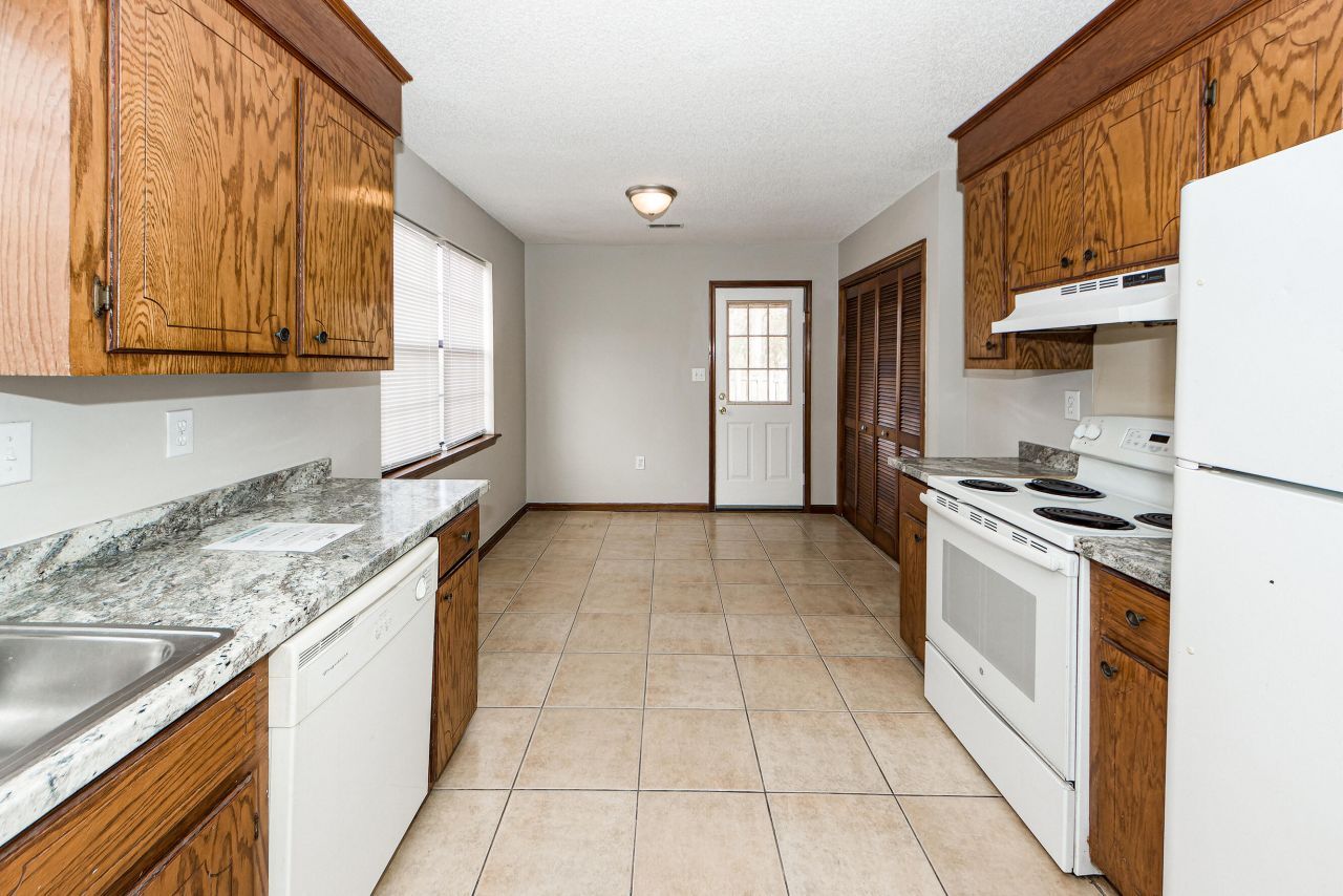 7620 Valleyview Circle Photo 15