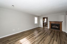 7620 Valleyview Circle photo 4