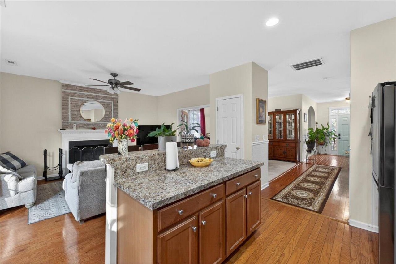4803 E Red Maple Circle Photo 16
