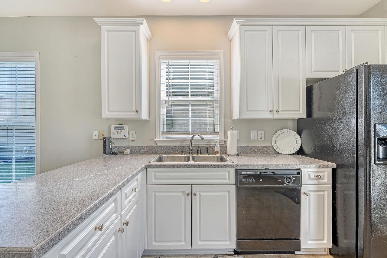 111 Foxglove Avenue Photo 19