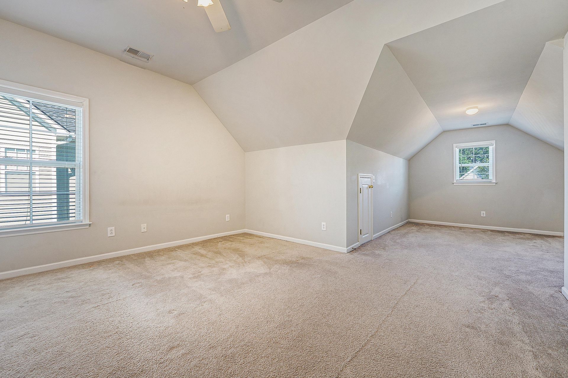 111 Foxglove Avenue Photo 21