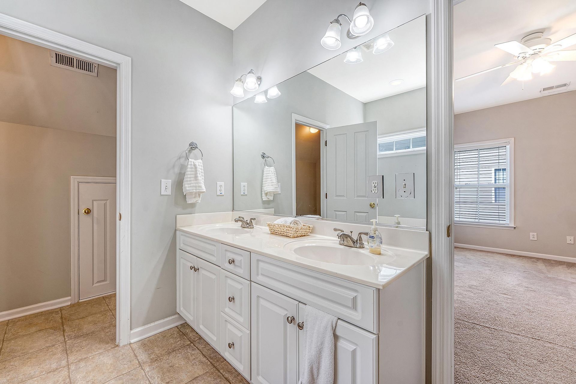 111 Foxglove Avenue Photo 26