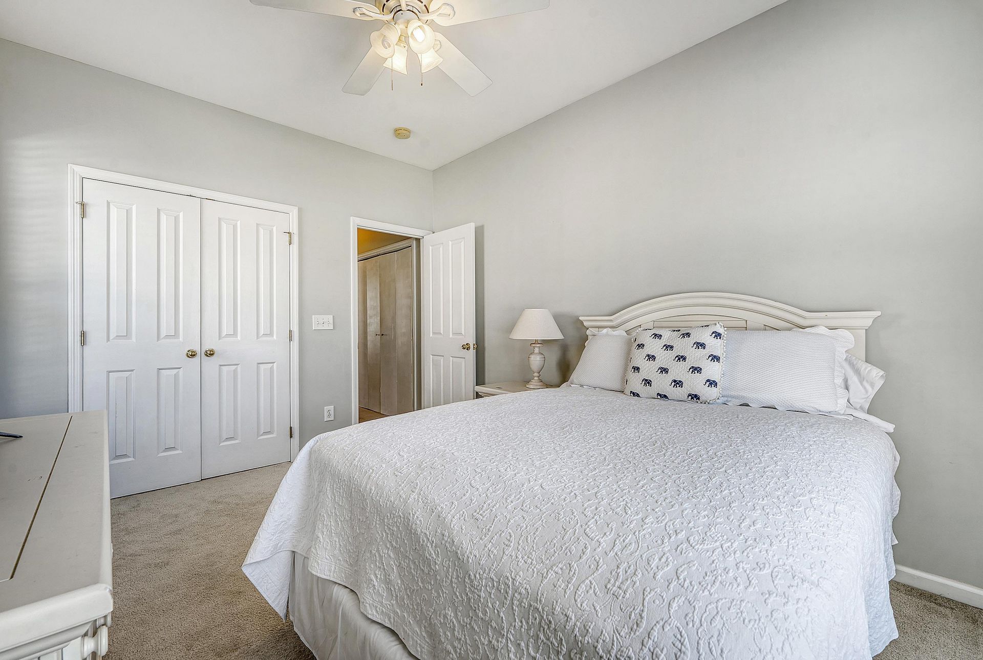 111 Foxglove Avenue Photo 30