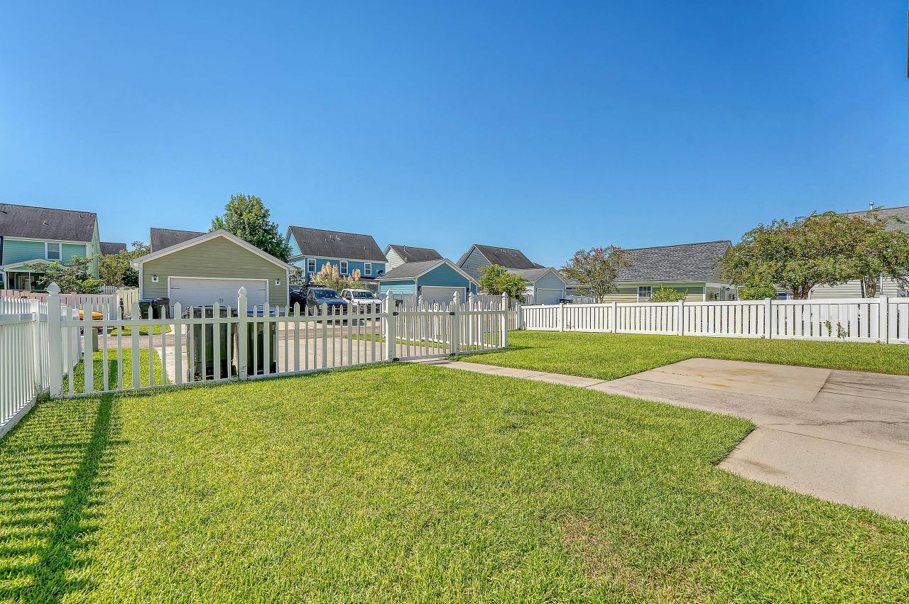 111 Foxglove Avenue Photo 40