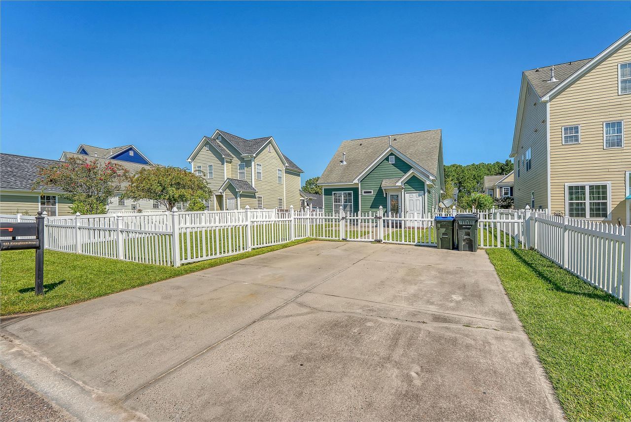 111 Foxglove Avenue Photo 42