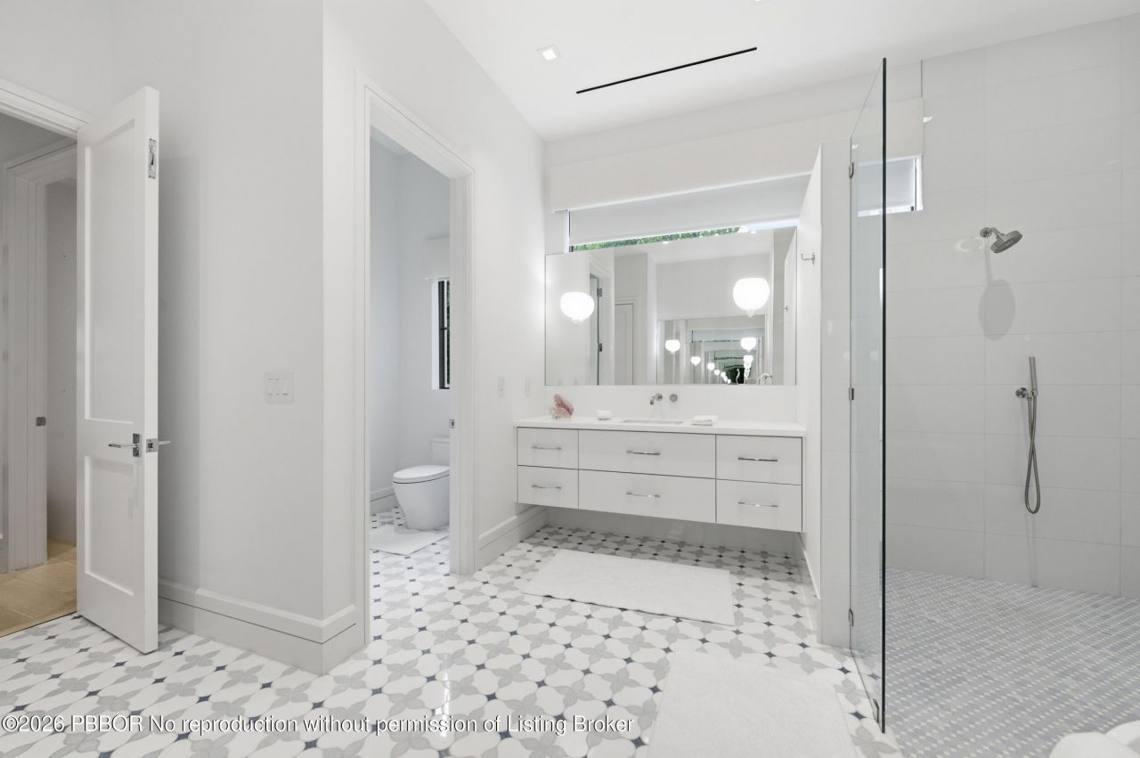 248 E Lakewood Road, West Palm Beach, FL 33405 Photo