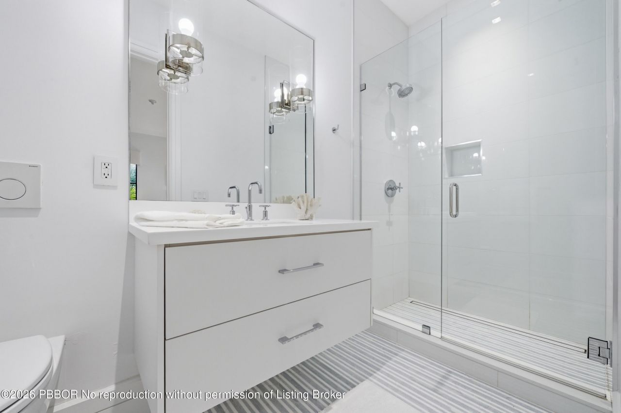 248 E Lakewood Road, West Palm Beach, FL 33405 Photo