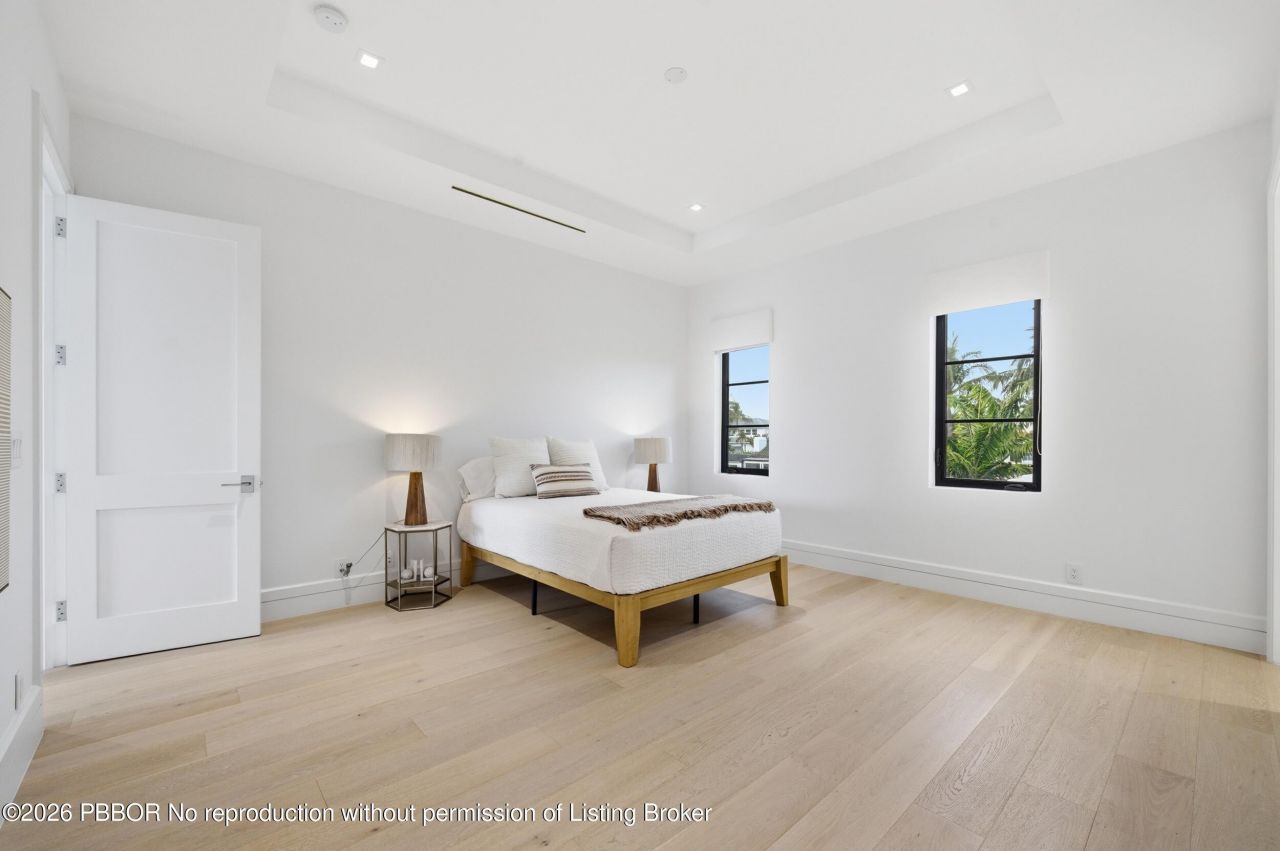 248 E Lakewood Road, West Palm Beach, FL 33405 Photo