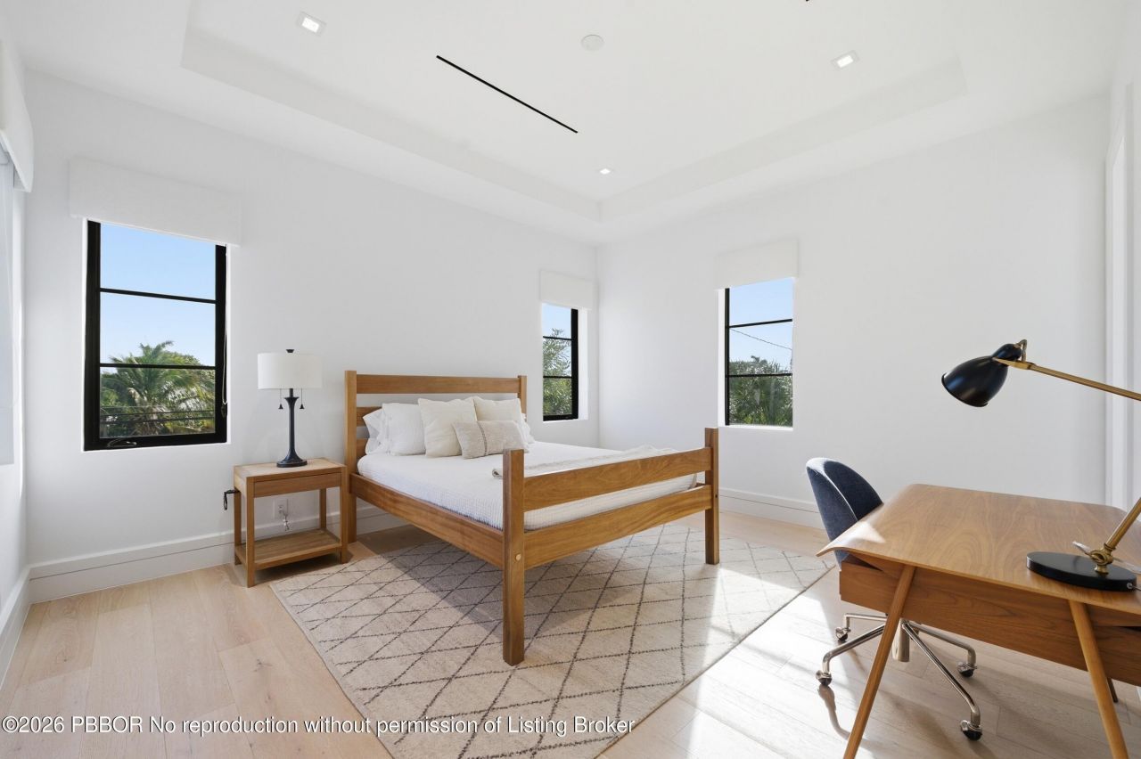 248 E Lakewood Road, West Palm Beach, FL 33405 Photo