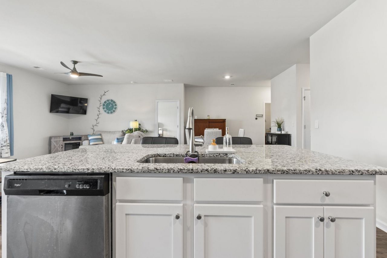 849 Green Garden Way Photo 15