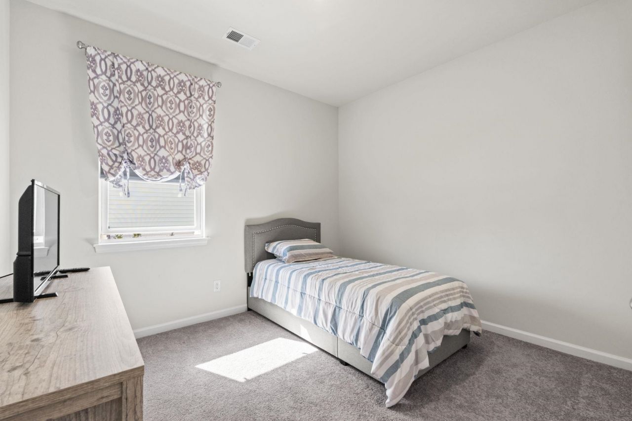 849 Green Garden Way Photo 18