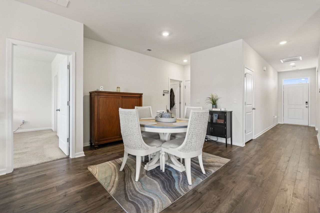 849 Green Garden Way Photo 7