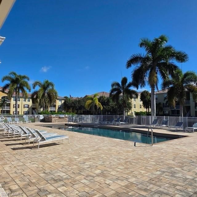 4121 Residence Dr , Unit 323, Fort Myers, FL 33901 Photo