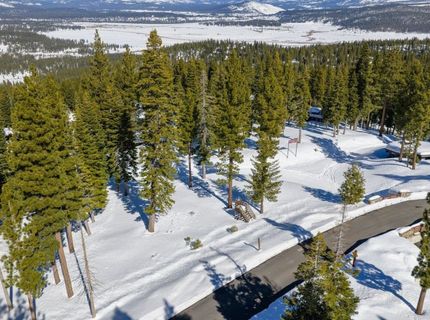 19050 Glades Place, Truckee, CA 96161 Photo
