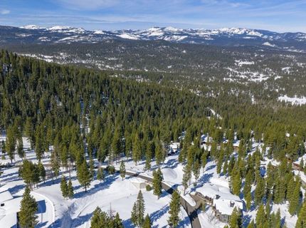 19050 Glades Place, Truckee, CA 96161 Photo