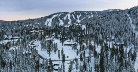 19050 Glades Place, Truckee, CA 96161 Photo