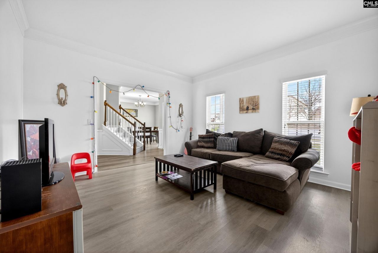 70 Ballymore Court Photo 9