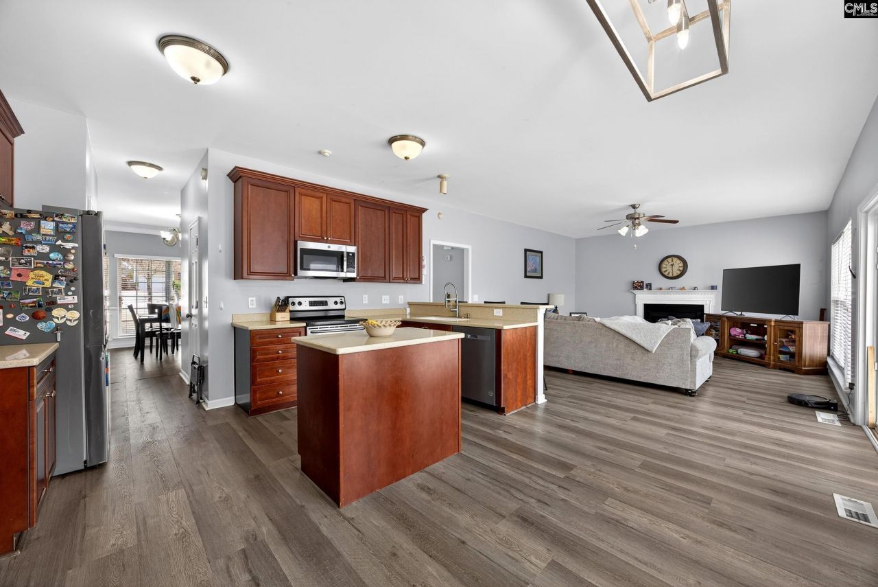 70 Ballymore Court Photo 15